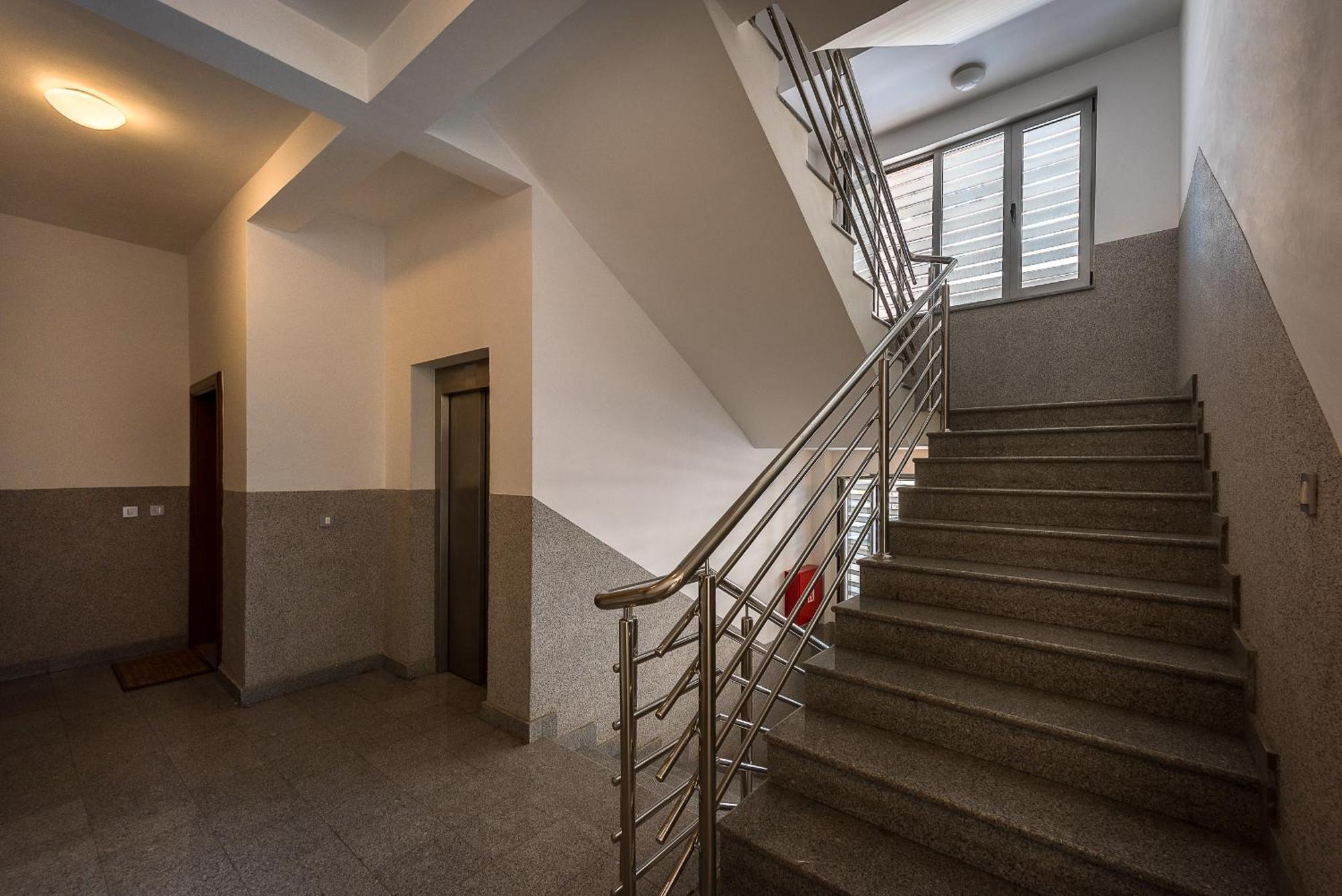Apartments Montreal بودفا المظهر الخارجي الصورة