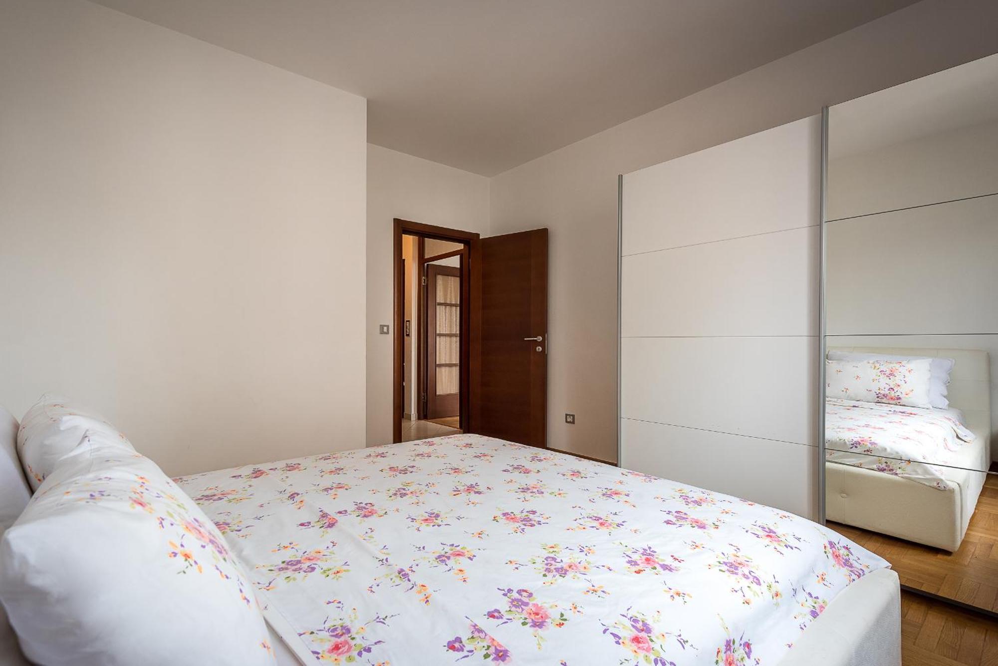Apartments Montreal بودفا المظهر الخارجي الصورة