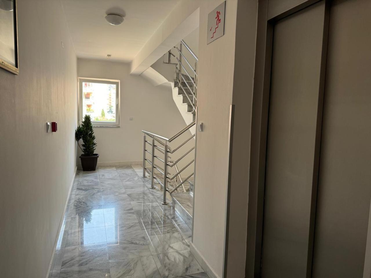 Apartments Montreal بودفا الغرفة الصورة