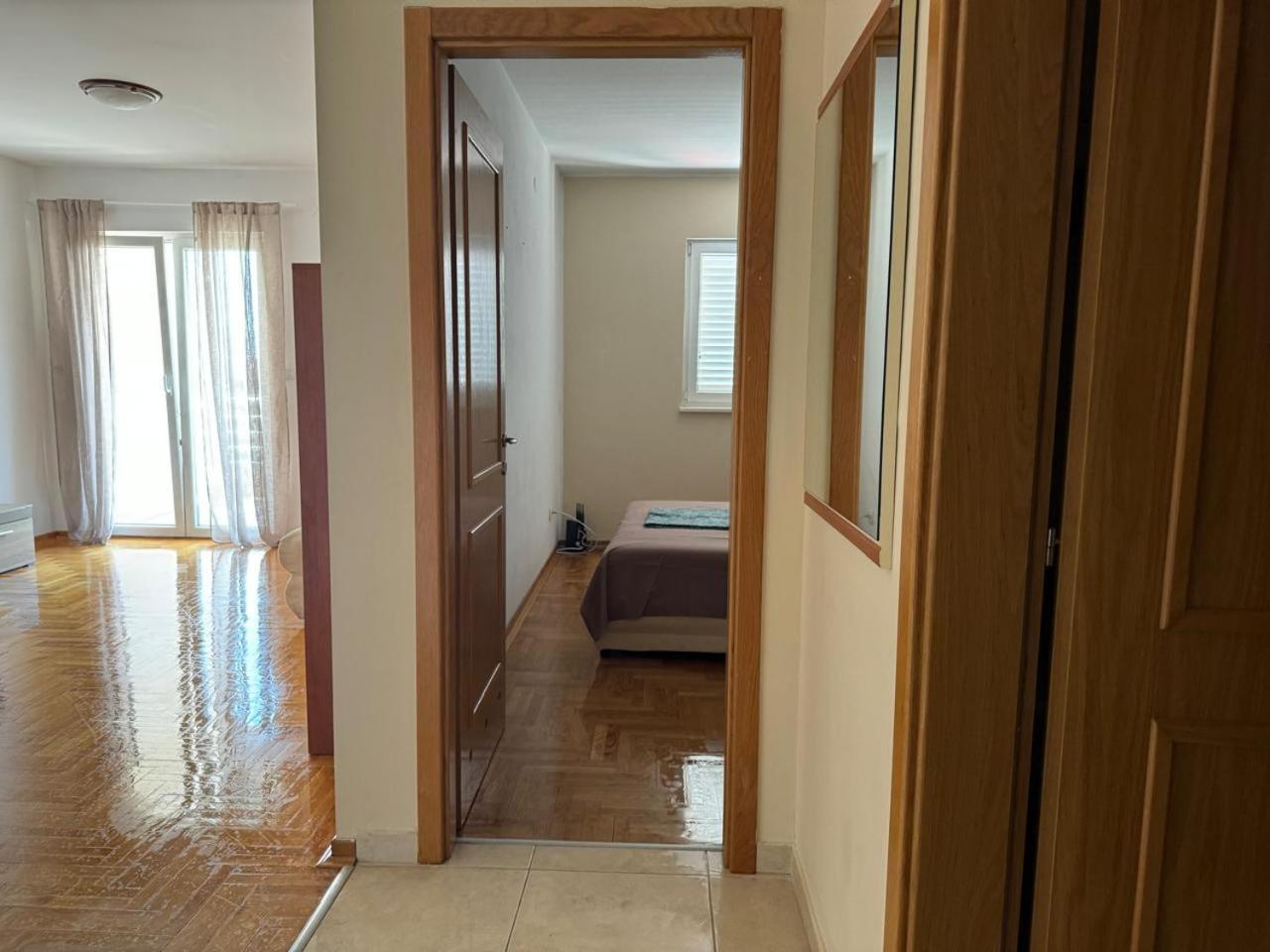 Apartments Montreal بودفا الغرفة الصورة